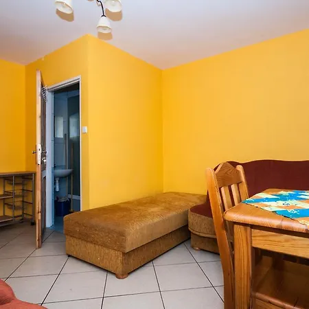 Quarto em Acomodações Particulares Z Widokiem Na Morze Iii *