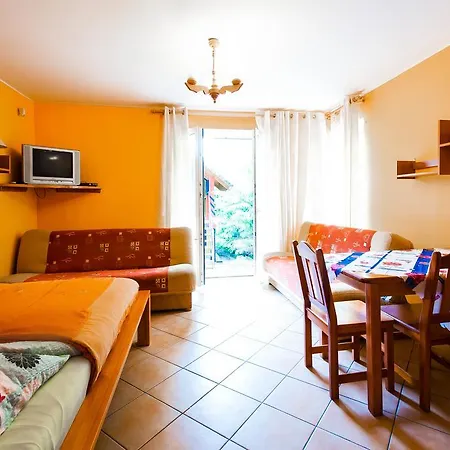 Quarto em Acomodações Particulares Z Widokiem Na Morze Iii